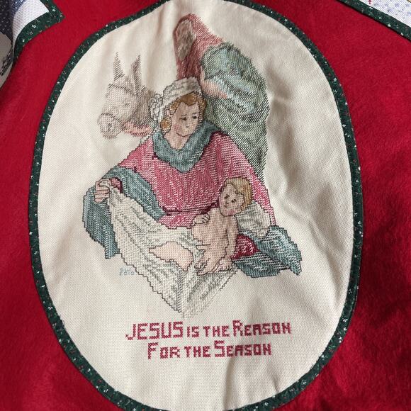 Vintage Cross Stitched‎ Christmas Tree Skirt 44” Wide - Picture 4 of 9